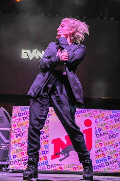 Evangeline - NRJ Music Tour Marseille 2016