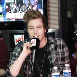 Mercredi 2 Avril avec 5SOS
