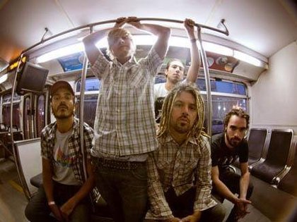 Empyr (et) en tournée