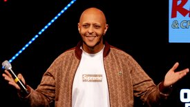 Humour : Tareek sur scène  : "Le métissage : Moi, ma fille, je l'aime tellement, pour moi, c'est la plus belle !"