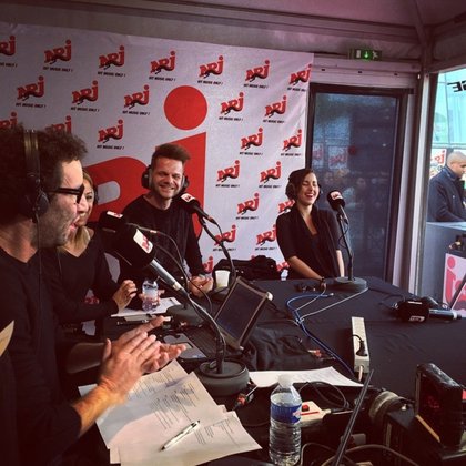 Manu dans le 6/9 NRJ Music Awards 2014