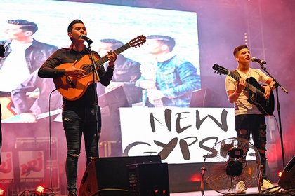 New Gypsie - NRJ Music Tour Salon de Provence
