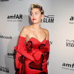 Miley Cyrus @ Gala de l’amfAR
