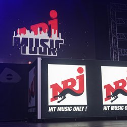 La scène du NRJ Music Tour Compiègne 2021