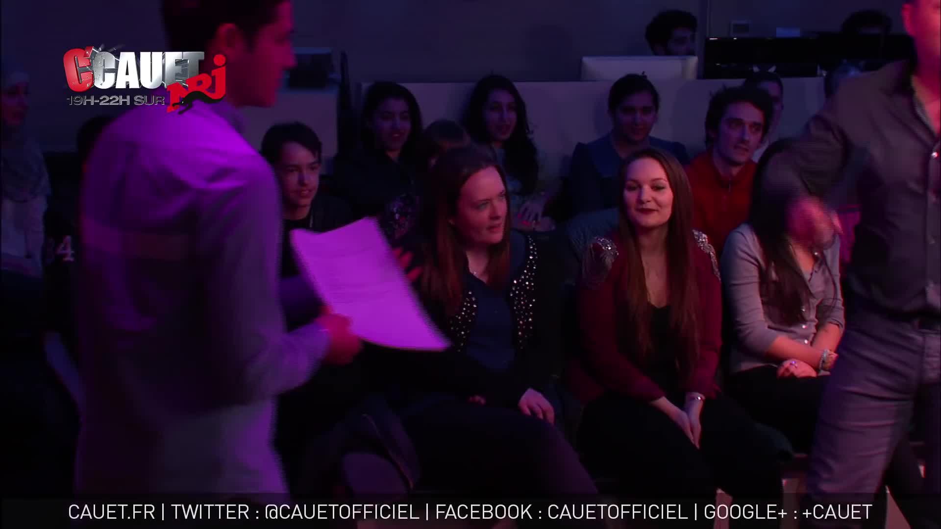 Cauet punit les mauvais élèves en orthgraphe
