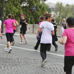 La team Fitnext/Chérie FM lors de la Parisienne