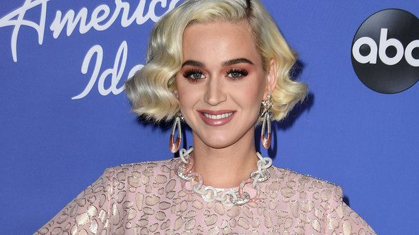 Katy Perry enceinte: comment sa mère a-t-elle découvert sa grossesse?