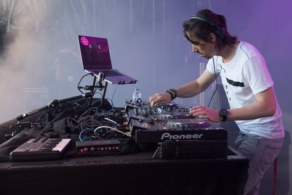 NRJ in The Park Trélazé - Morgan Nagoya