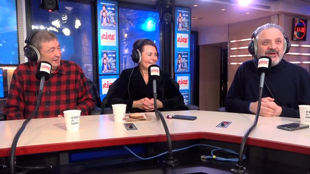 Christelle Reboul , Frédéric Bouraly et Eric Laugerias font le pich de la pièce "Ave César" à trois voix !