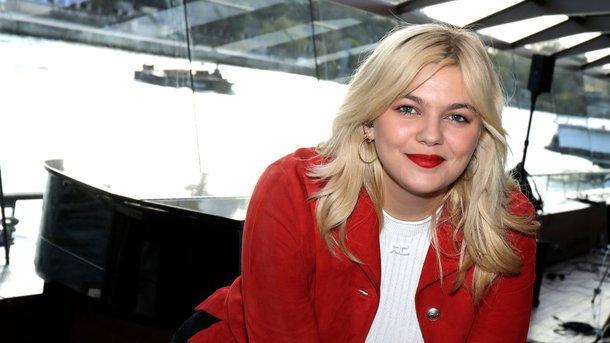 Louane orpheline: ses rares confidences sur le décès de ses parents