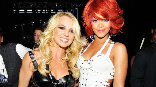 "Umbrella" : la chanson qui a transformé la carrière de Rihanna était destinée à Britney Spears