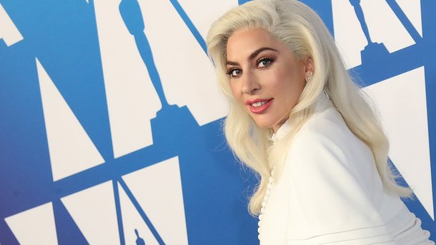 Lady Gaga célèbre son anniversaire: retour sur ses looks les plus fous