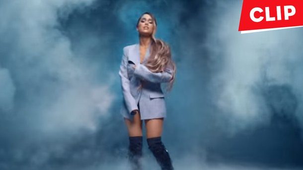 Ariana Grande dans les nuages pour «Breathin»