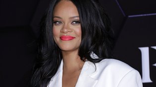 Rihanna évoque ses débuts à l’occasion de ses 15 ans de carrière