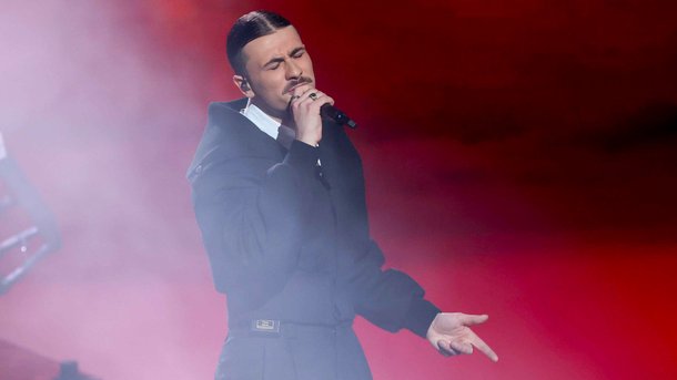 Pierre Garnier reprend un titre culte de Shawn Mendes devant un public conquis