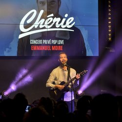 Emmanuel Moire sur la scène du Concert privé Pop Love