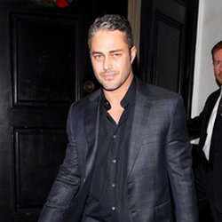 Lady Gaga et Taylor Kinney sortent au restaurant à Hollywood