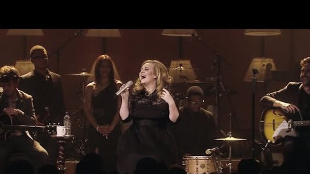 Adele : la bande-annonce de son DVD live