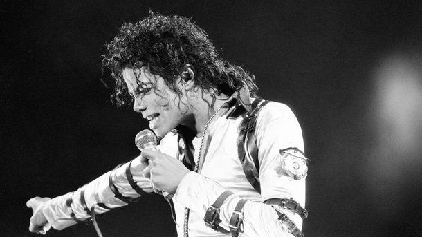 Michael Jackson: "Black or White"?