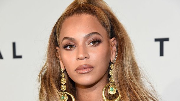 Qui est Sasha Fierce, l'alter ego de Beyoncé ?