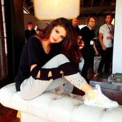 Selena Gomez pose pour Adidas 