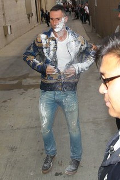 Adam Levine @ Jimmy Kimmel Live