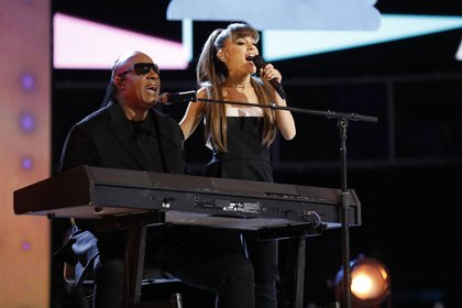 Stevie Wonder et Ariana Grande
