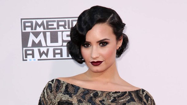Demi Lovato : Amy Schumer a tout son soutien!