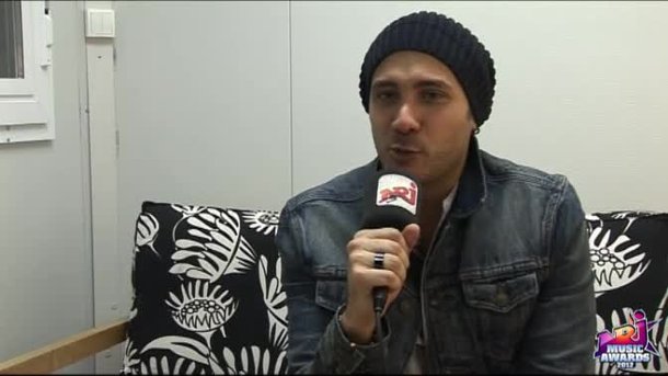 Dans les coulisses des NRJ Music Awards 2012 avec Merwan Rim