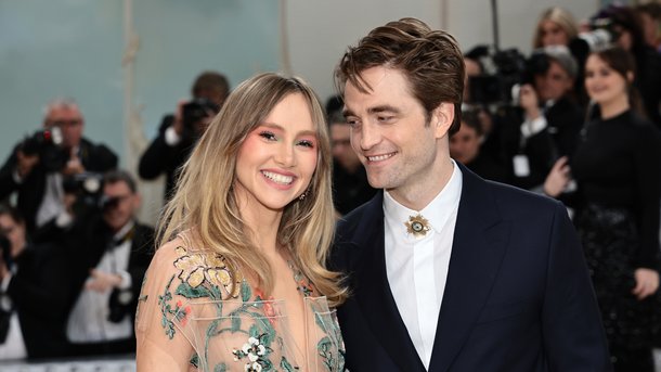 Robert Pattinson bientôt papa ! Sa compagne Suki Waterhouse annonce la bonne nouvelle