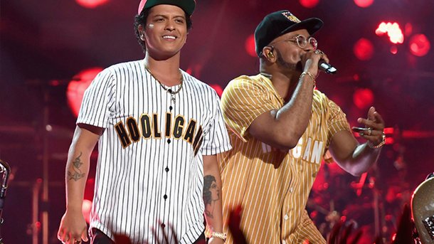 Bruno Mars : son live magique aux BET Awards