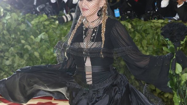 Madonna se souhaite une bonne fête des pères!