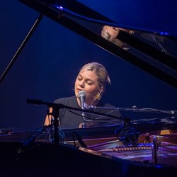 NRJ Live Louane