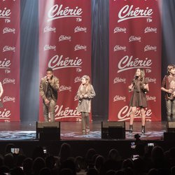 Concert Pop Love Kids United
