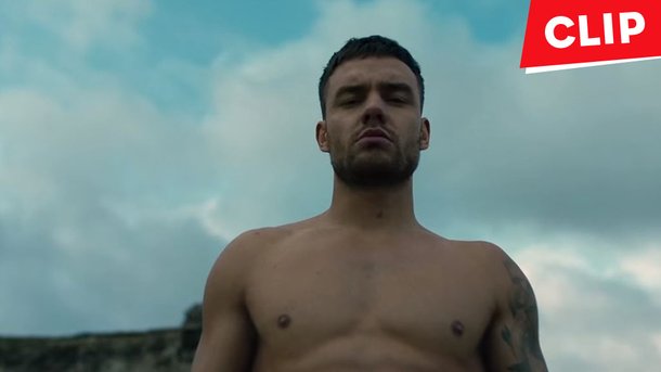 Liam Payne se met à nu dans le clip de «Live Forever»