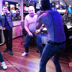 Mercredi 16 Mars - C Cauet sur NRJ