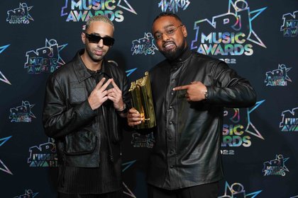Alonzo & Naps - Photocall des NRJ Music Awards 2022