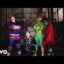 5 Seconds Of Summer - Don't Stop (Behind The Scenes) 