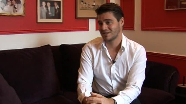 Julien Dassin : "C’est un devoir de défendre la musique de Joe Dassin"