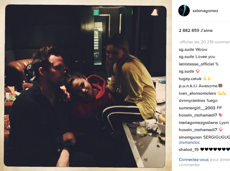 Selena Gomez en studio