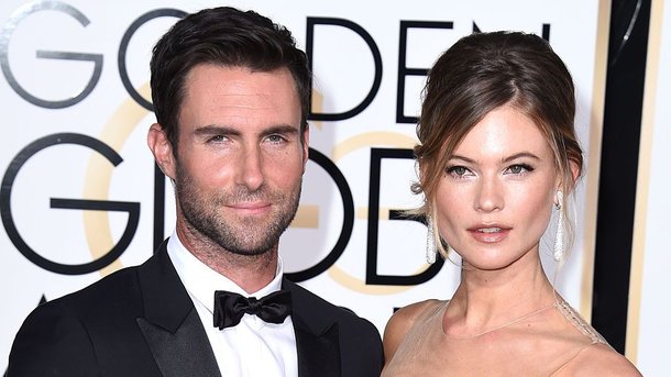 Maroon 5: retour sur le clip sensuel d'"Animals", avec Adam Levine et sa femme