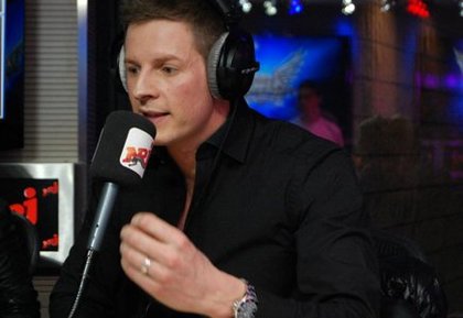 Mardi 9 avril avec Ayem et Matthieu Delormeau 
