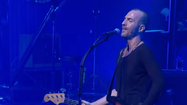 Calogero : découvrez le clip live de «On se sait par cœur »