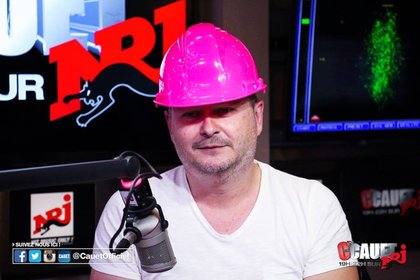 Mardi 12 Avril avec les Fifth Harmony - C Cauet sur NRJ