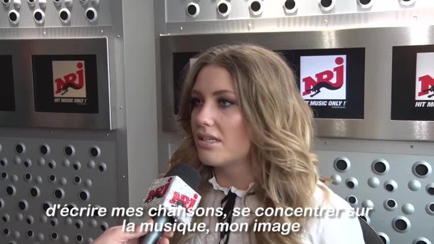 Ella-Henderson-itw