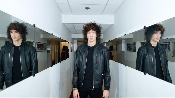 Julian Perretta: que représente son premier tatouage?