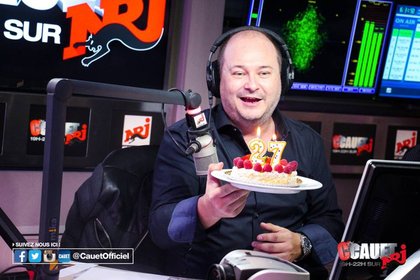 Jeudi 3 mars avec l'équipe de PATTAYA - C Cauet sur NRJ