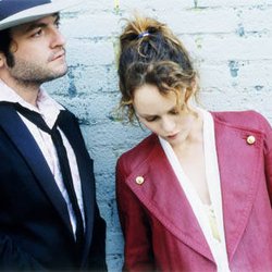 Les clips du week-end : -M- et Vanessa Paradis, Patrick Stump feat. Lupe Fiasco, Selena Gomez, etc. 