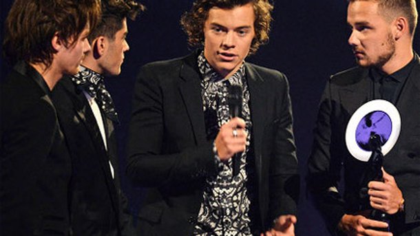 One Direction : triomphe aux Brits Awards !