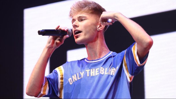 HRVY: comment a-t-il commencé sa carrière?
